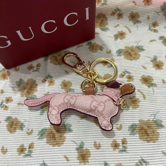 Gucci Pink Dog Shape Bag Charm - Picture 1 of 5